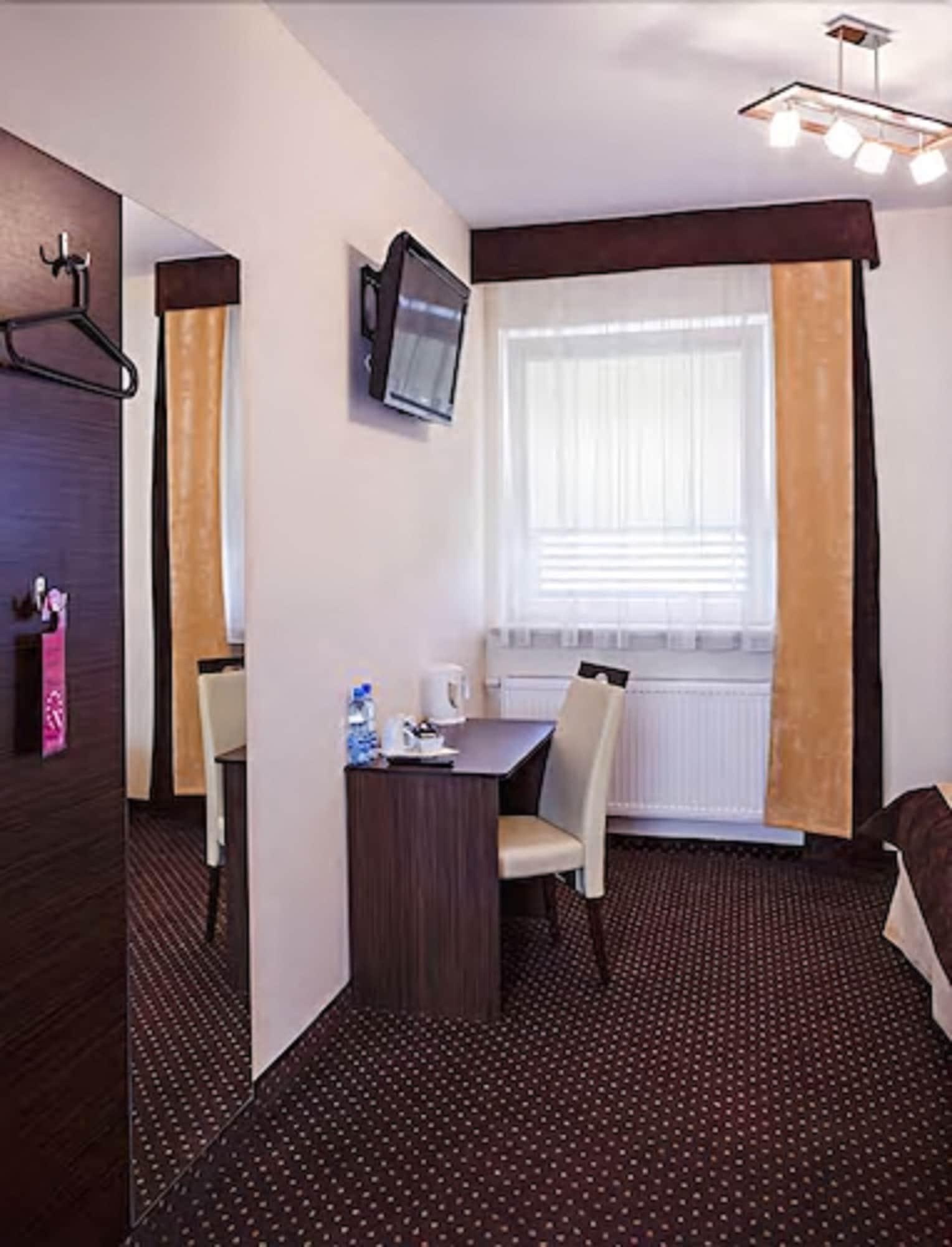 Boutique Hotel's I Łódź Extérieur photo