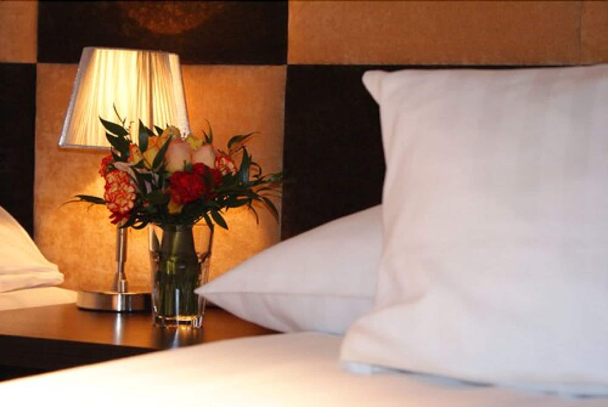 Boutique Hotel's I Łódź Extérieur photo